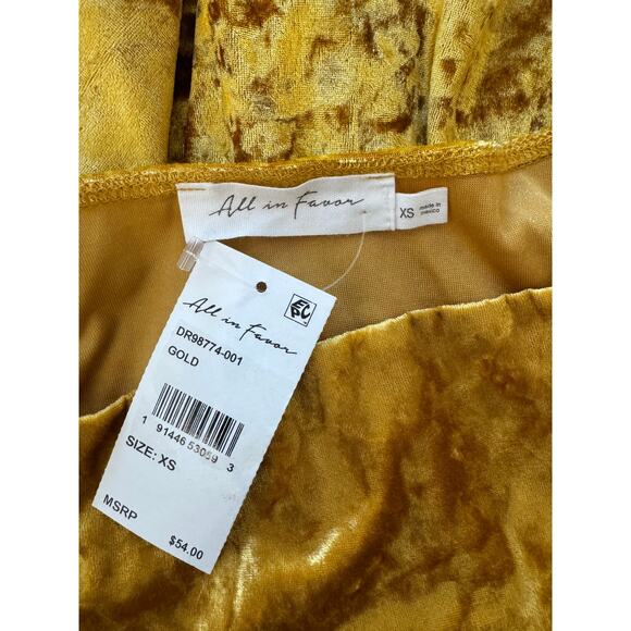 NWT ALL In FAVOR NORDSTROM Gold Flutter Sleeve Crushed Velvet Mini Dress Size XS - Picture 6 of 7